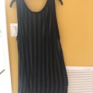 Asymmetrical long striped tank